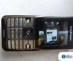 Telefon Sony Ericsson K530i uruchamia się